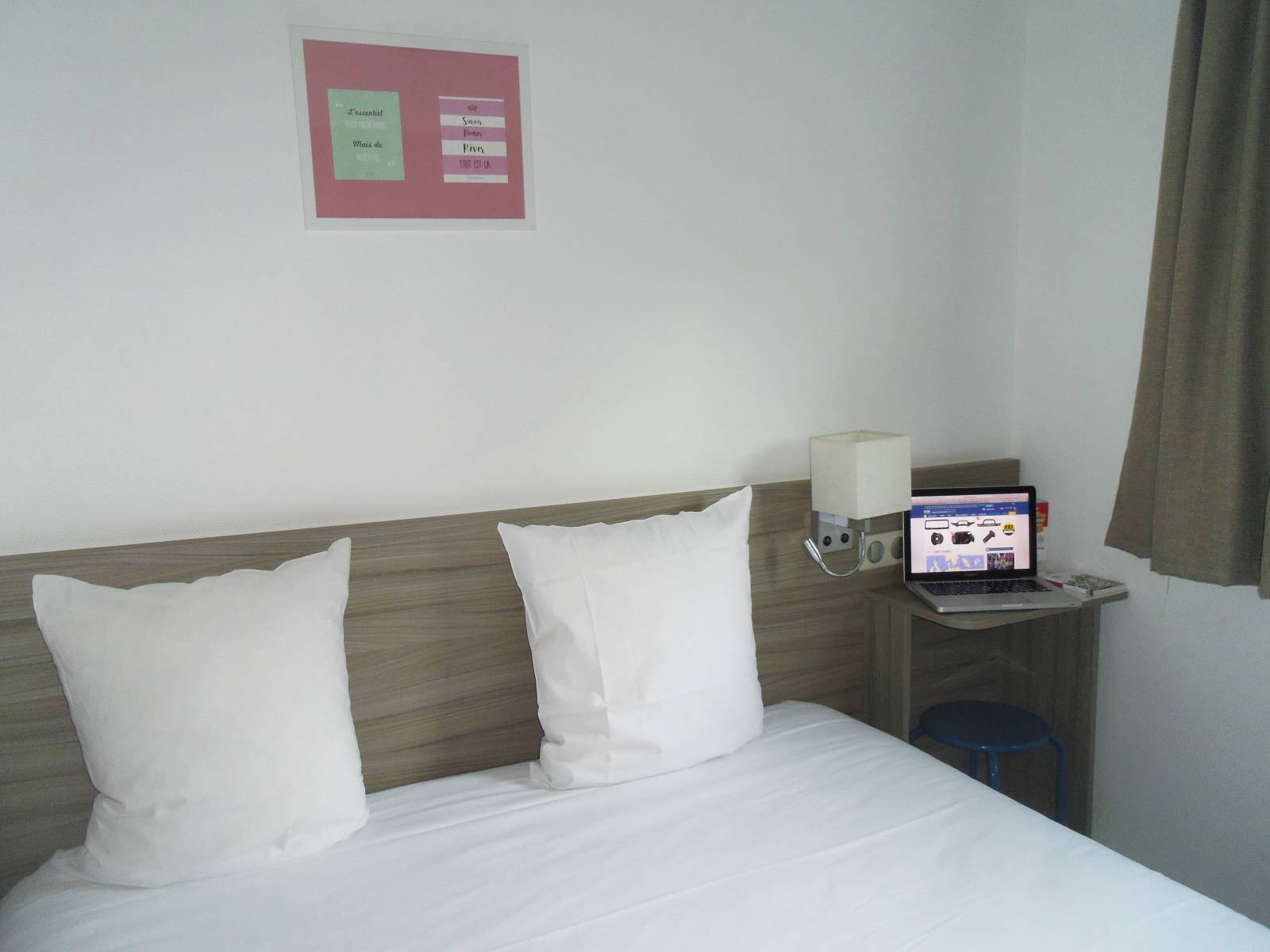 Hôtel accès facile autoroute près des calanques à La Penne-sur-Huveaune 13821